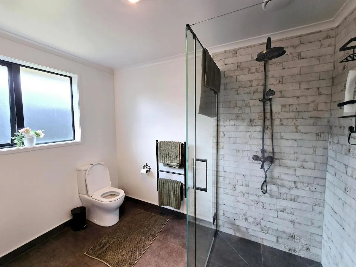 Villa Bethlehem Home, Plus Self Contained Apartment Tauranga New Zealand